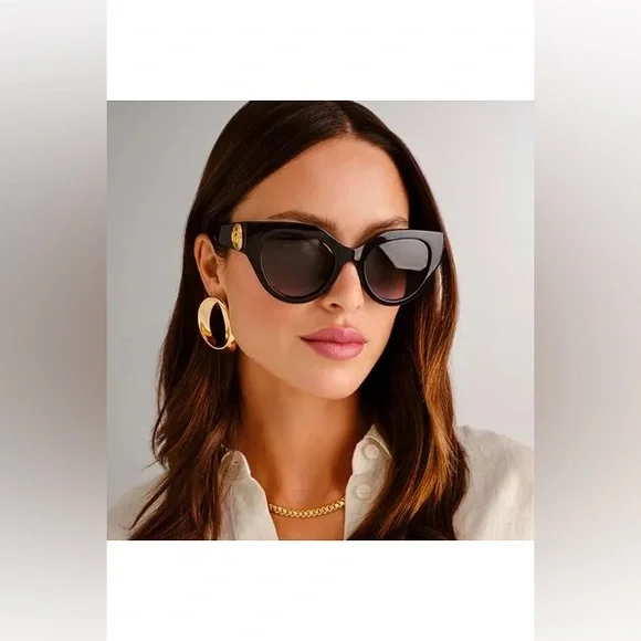Authentic Gucci Black Sunglasses - Picture 1 of 9